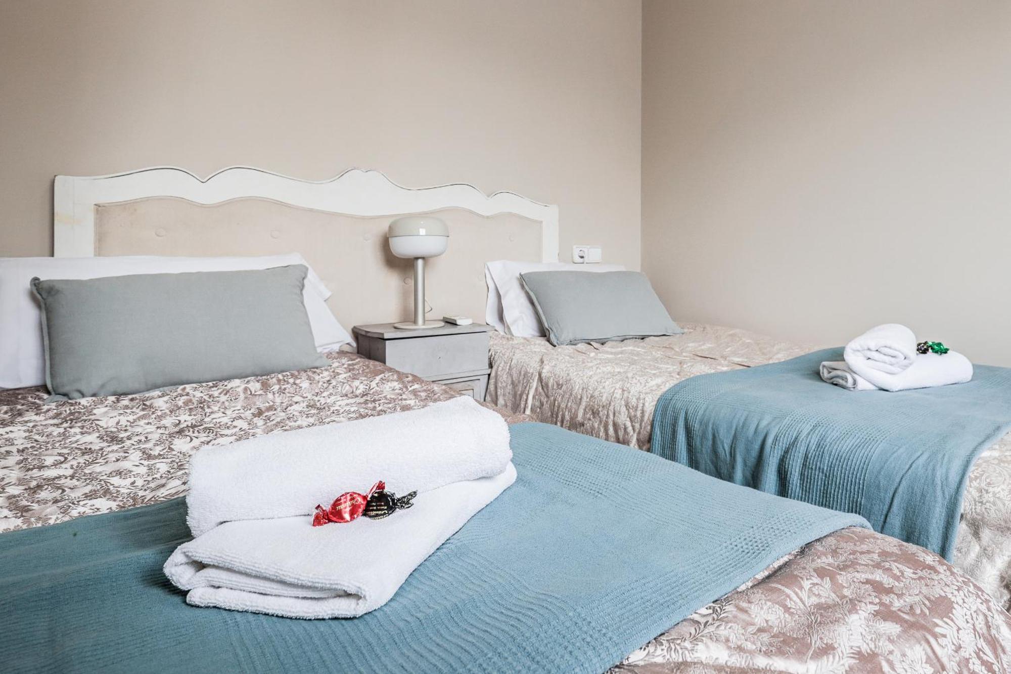 Fantastico Atico 2 Hab Gran Terraza Sevilla/triana Apartamento *
